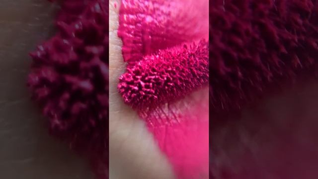 Стойкая матовая помада Aden Cosmetics смотреть онлайн