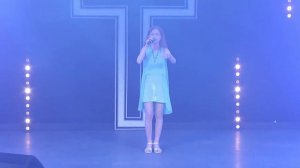 Злата Горбунова. Милана Федотова - Выбирай (Отчетный концерт Crystal Voice)