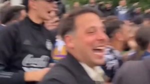 MUCHACHOS AHORA NOS VOLVIMOS A ILUSIONAR ARGENTINA - FER ROMERO (LETRA) LA MOSCA (MELODIA ORIG.)