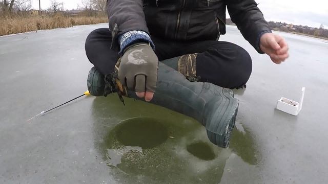 Окунь на мормышку!
