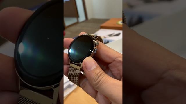 Huawei Watch GT3 42mm Gold Unboxing смотреть онлайн
