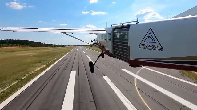 Я оплачу Все, что ты вместишь в этот Треугольник смотреть онлайн