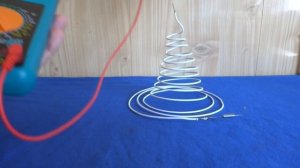 Спиральная антенна Поглощает Энергию из Эфира и накапливает в емкости