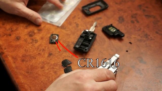 Замена батарейки в ключе Митсубиси Аутлендер смотреть онлайн