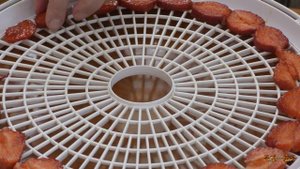 Сушеная клубника | Как сушить клубнику | Сушка клубники в электросушилке