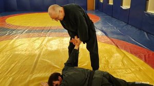 Джиу-джитсу. Темы для новичков 25. Болевые контроли.