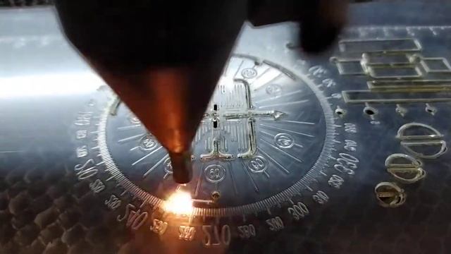 Лазерная резка пластика ПЭТ