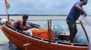 অসময়ে ইলিশ ।। মৎস্যজীবি নৌকা ভর্তি ইলিশ উৎসব 😱😱।।Wb Sundarban vlog