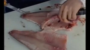 Разделка леща на филе. Cutting fish into fillets