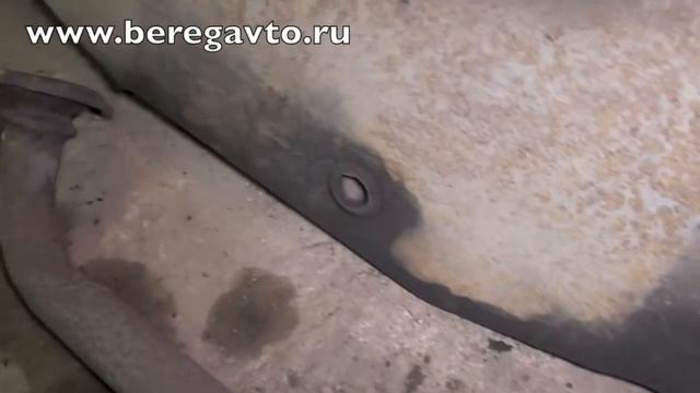 Замена приемной трубы на Nissan Micra.mp4 смотреть онлайн