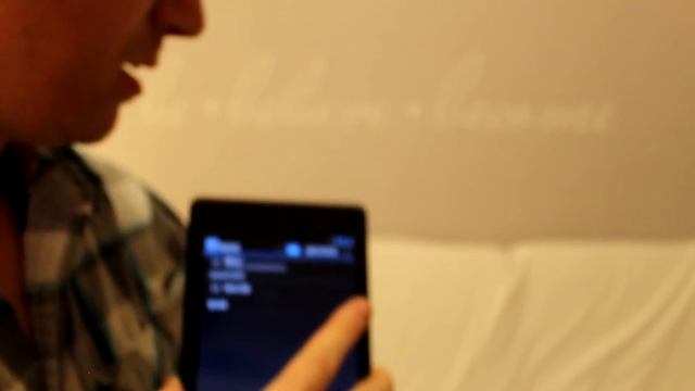 Brand new iPad 4th gen 16GB WiFi doesnt see any Bluetooth devices!!! Why? смотреть онлайн