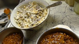 ЖРЁМ ВКУСНЕЙШУЮ БАЛАНДУ | ПРИГОТОВИЛИ САМЫЙ ПРОСТОЙ САЛАТ | КАК ВКУСНО ПРИГОТОВИТЬ ФАСОЛЬ