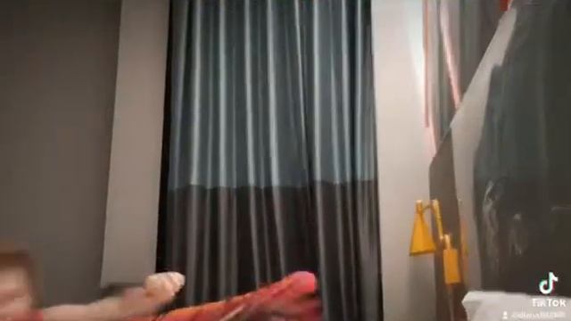 Что делать?? Радоваться жизни! смотреть онлайн