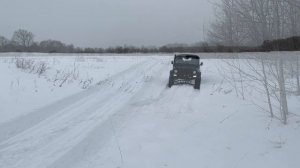 По сырому снегу на Уаз Хантер ! Метровые сугробы ! Удельное давление на снег ! Снегоходоуаз ! шок !