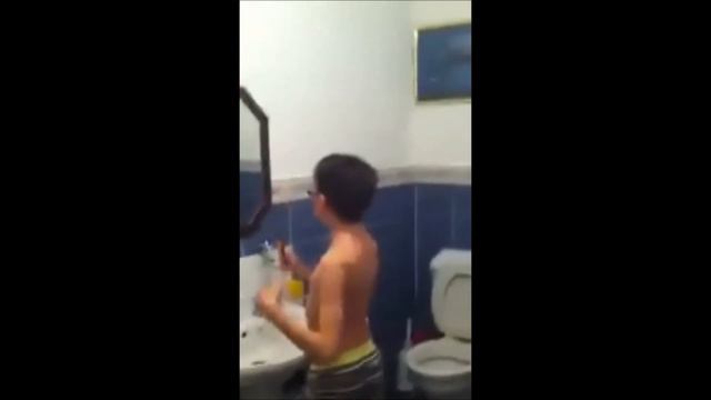 He is definitely going to get laid tonight смотреть онлайн