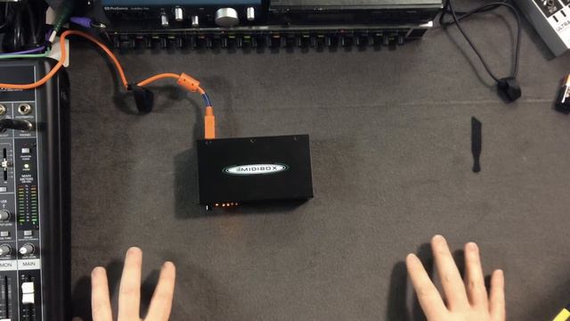 Intelligent Mate MIDIBOX 4x4 Review - Metamicrolabs.com