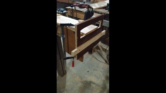 ПАРЯЩАЯ КРОВАТЬ смотреть онлайн