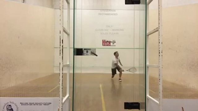 Serious Squash Skill Challenge #20 : Sidewall Volley Drives смотреть онлайн
