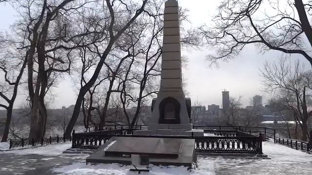 Памятник советским экономистам. смотреть онлайн