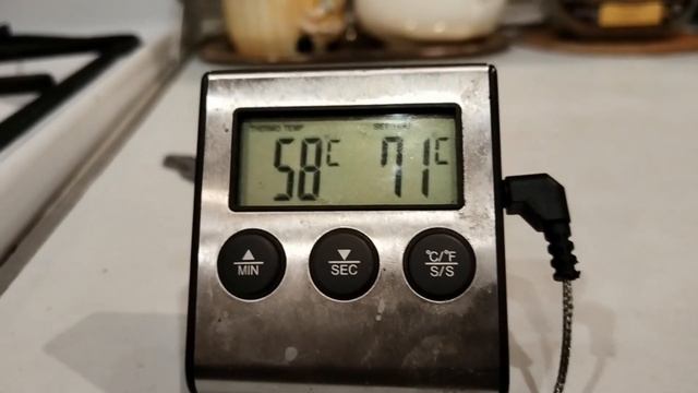 Приготовление колбасы из свинины в домашних условиях!!! Колбаса из свиной лопатки!!! Часть 2.