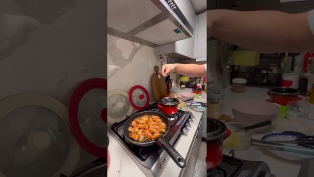 Как в Корее едят головы креветок? #жизньвкорее #катякорея