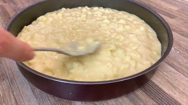СМЕТАННЫЙ ПИРОГ с яблоками (Вкуснее, чем ШАРЛОТКА) Яблочный пирог ПРОСТОЙ РЕЦЕПТ выпечки к чаю