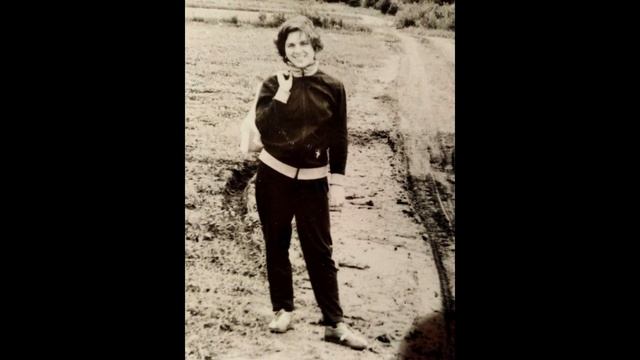 Крылатые качели.Исполняет Галина Никитяева смотреть онлайн