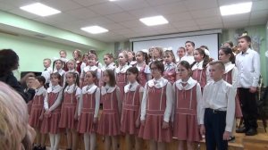 муз. Дубравина сл. В  Суслова "Всюду музыка живет" - исполняет сводный хор школы