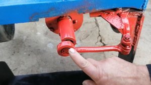 Обзор копалки вибролапы для минитрактора своими руками.