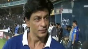 SRK at Bangalore Royal Challengers v Mumbai Indians at Chennai 09-10-2011 