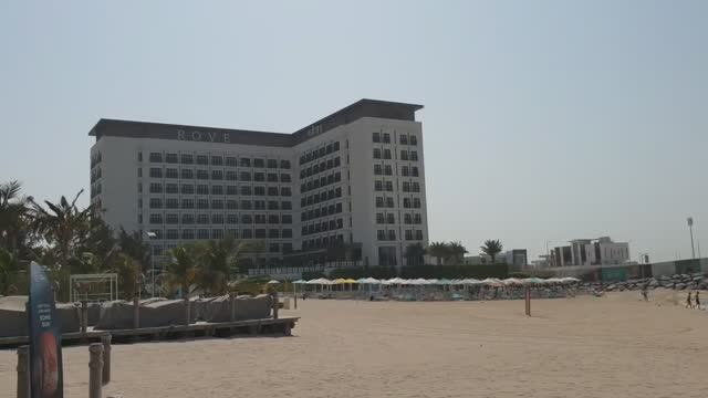 Rove La Mer Beach 3_ отличный,молодежный отель в Дубае со своим пляжем .#дубай #rovelamer