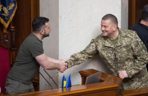 Президент Украины Владимир Зеленский готовится сменить своего высшего генерала Залужного!!!