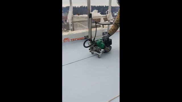 Сварка ПВХ мембраны