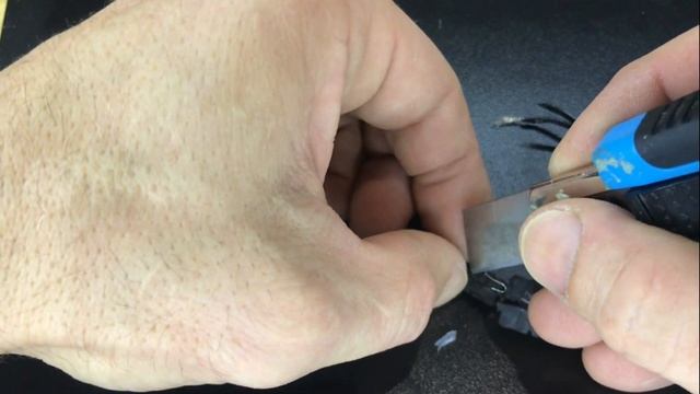 ЛАЙФХАК | РЕМОНТ ОТОРВАННОГО ШТЕКЕРА | Как починить провод своими руками смотреть онлайн