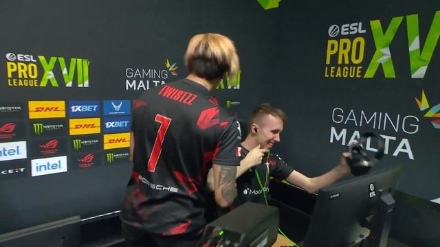 FaZe reaction to winning $1.000.000 GRAND SLAM смотреть онлайн