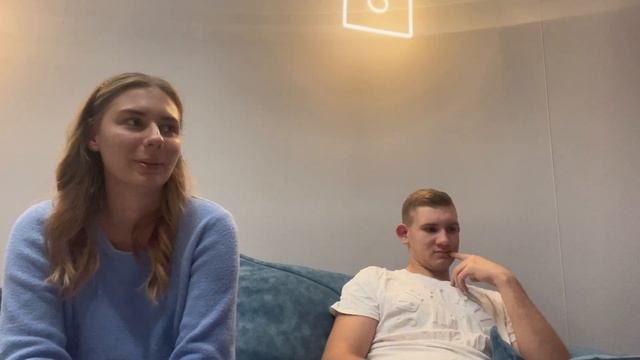 КТО БЫСТРЕЕ УГАДАЕТ ПЕСНЮ??? смотреть онлайн