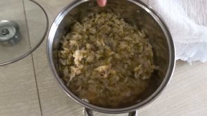 КАК ПРИГОТОВИТЬ ЖИДКИЙ МЕД ИЗ ЛИСТКОВ АКАЦИИ. ГОТОВИМ ПРОСТО