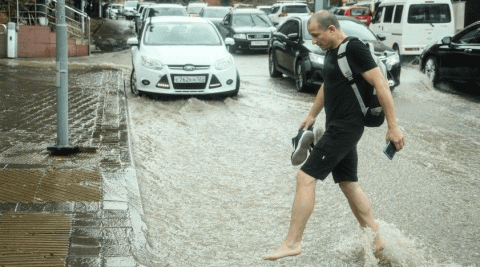 Пляжи Сочи закрыты из-за серьезного потопа