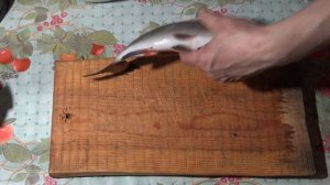 ПОЧИСТИТЬ РЫБУ БЫСТРО. Как убрать чешую. [4K]