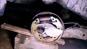 Заміна задніх колодок ЗАЗ славута