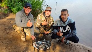 Рыбалка с ночовкой на озере.Фидер