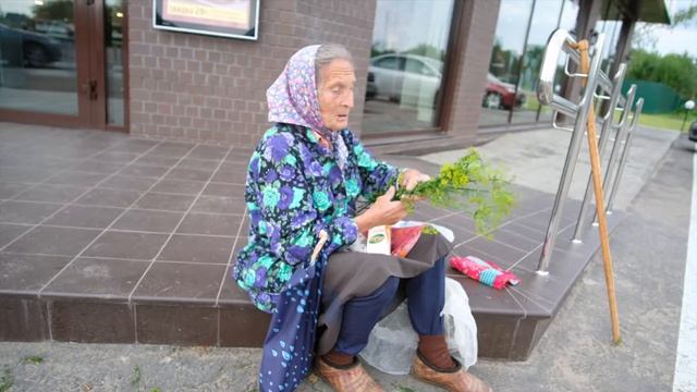 Как я покупал чеснок у древней старушки