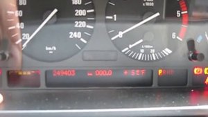 BMW E39 меняем отображение температуры