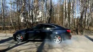 Muscle car Lexus is250 v8 3uz-fe (is430) burnout 2