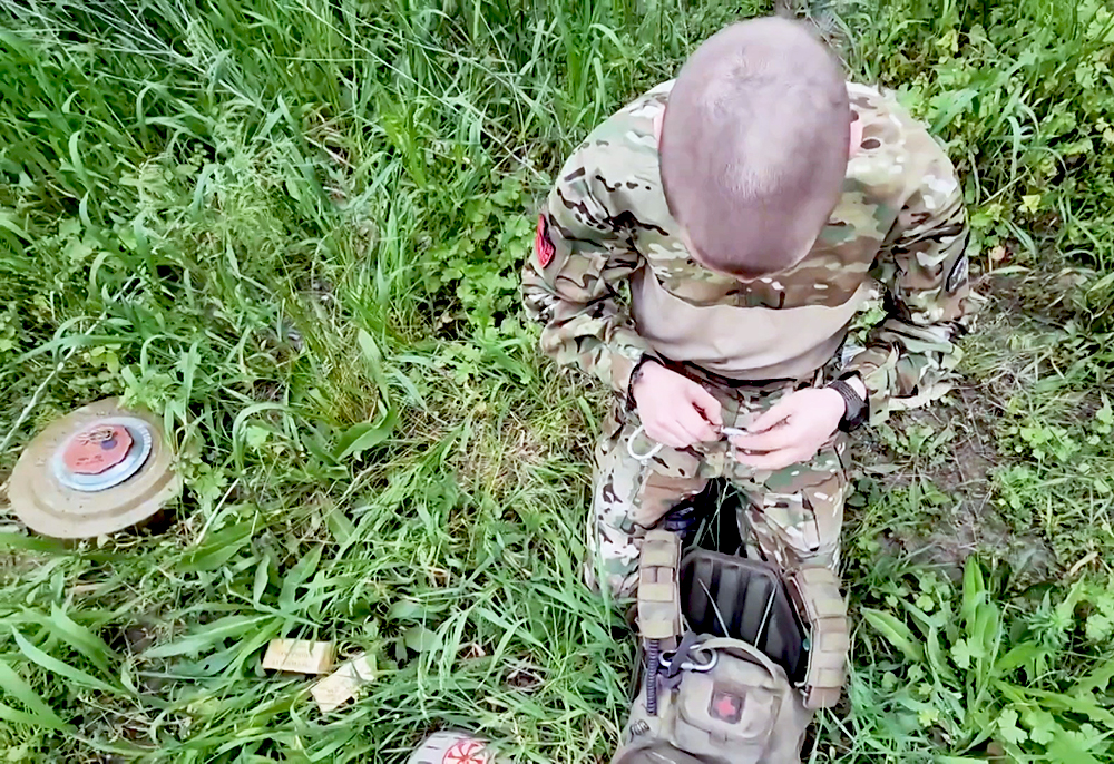 Десантники-саперы поддерживают пехоту в зоне СВО / События на ТВЦ