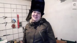 Удобный стол в гараж.(сделано своими руками)