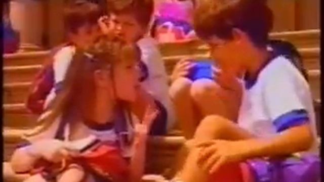 PROPAGANDA COMERCIAL VOLKSWAGEN VW POLO CLASSIC SEDAN 1997 BRASIL BRAZIL 2 смотреть онлайн