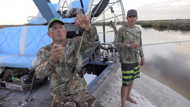 EVERGLADES SURVIVAL FOOD {Catch Clean Cook} cast n’ blast смотреть онлайн