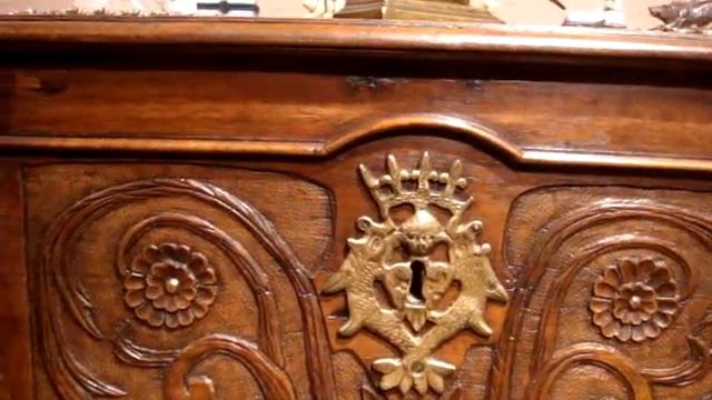 Антиквариат свадебный сундук    Подписывайтесь  будет продолжение........ смотреть онлайн