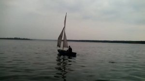 Самодельная лодка- новый парус